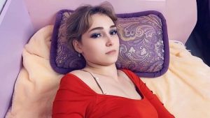 اخ ينيك اخته الصغيرة